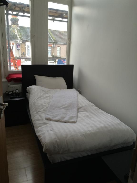 Hotel Duke Of Fife à Barking  Chambre photo
